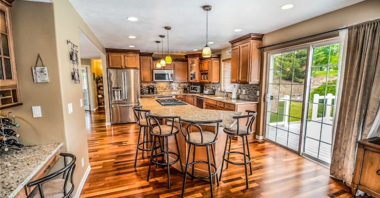 Comment bien choisir ses luminaires pour sublimer sa décoration ?