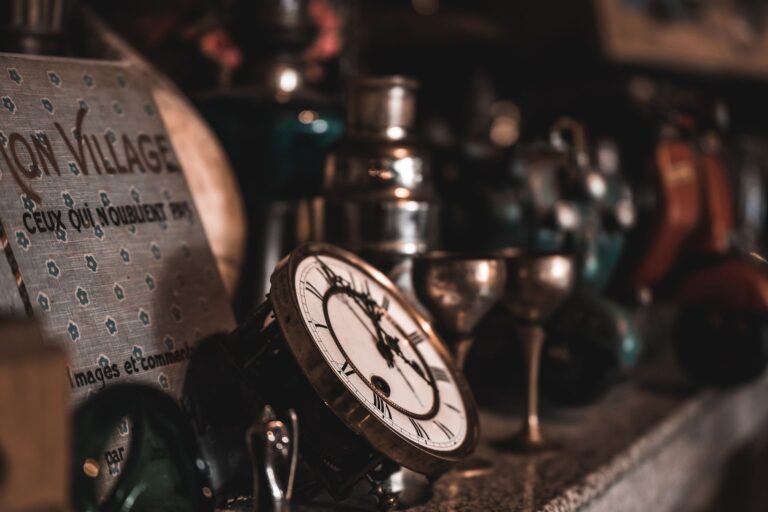 Comment chiner avec style des objets de décoration vintage ?